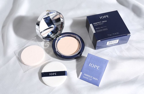 Phấn nén IOPE - Perfect Skin Twin Pact giúp bạn trang điểm hoàn hảo và tự nhiên nhất