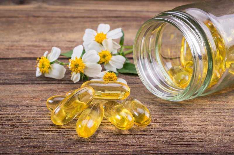 Vitamin E giúp dưỡng ẩm cho da vfa giúp da mịn màng hơn