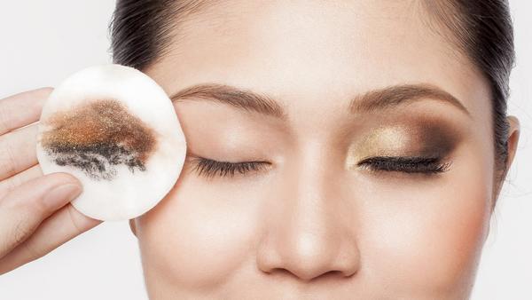 Lười tẩy da chết sẽ làm giảm hiệu quả của các sản phẩm dưỡng da