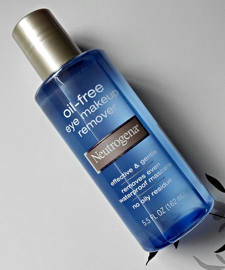Tay-Trang-Mat-Moi-Neutrogena-Oil-Free-Eye-Makeup-Remover-2492.jpg