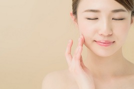 tri-mun-tham-voi-nhung-nguyen-lieu-tu-nhien-don-gian
